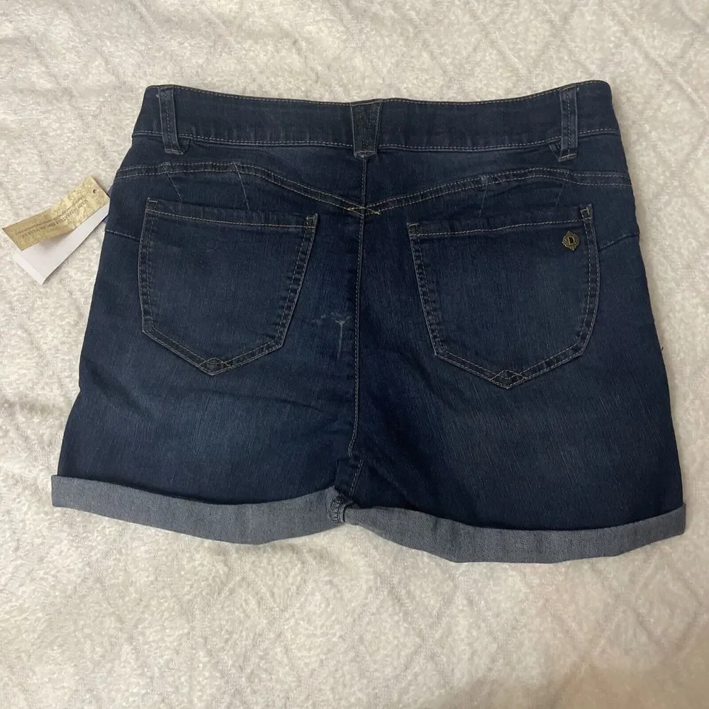 Democracy Dark Wash Blue Jean Shorts - Picture 5 of 8